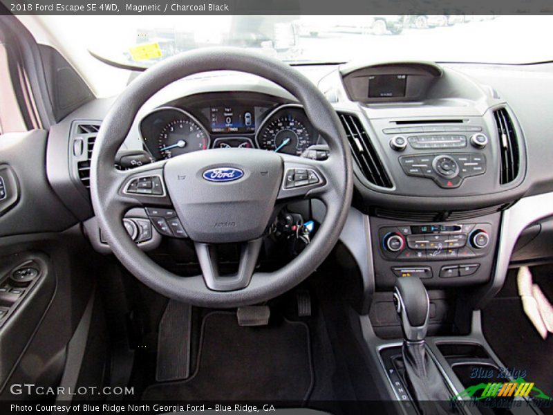 Magnetic / Charcoal Black 2018 Ford Escape SE 4WD