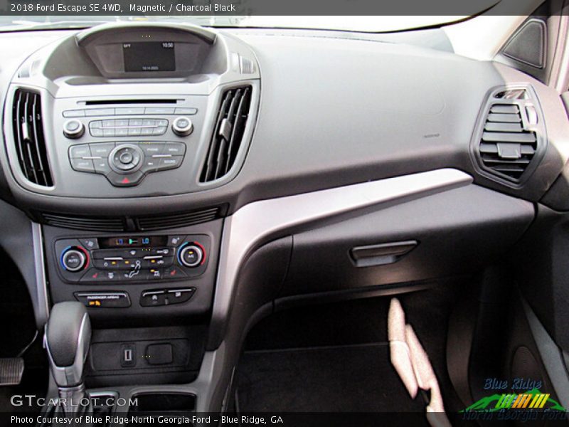 Magnetic / Charcoal Black 2018 Ford Escape SE 4WD