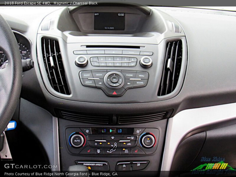 Magnetic / Charcoal Black 2018 Ford Escape SE 4WD