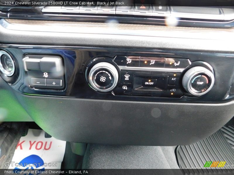 Black / Jet Black 2024 Chevrolet Silverado 2500HD LT Crew Cab 4x4