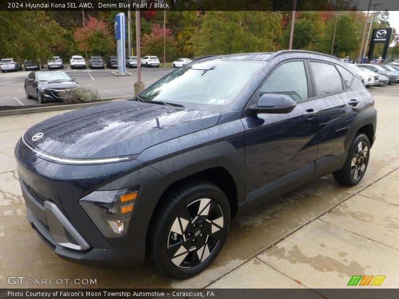 Front 3/4 View of 2024 Kona SEL AWD