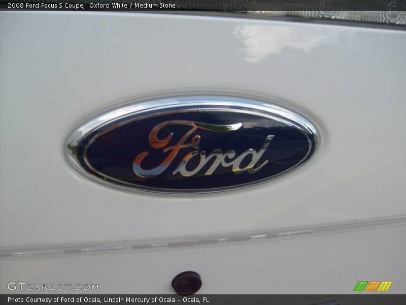 Oxford White / Medium Stone 2008 Ford Focus S Coupe