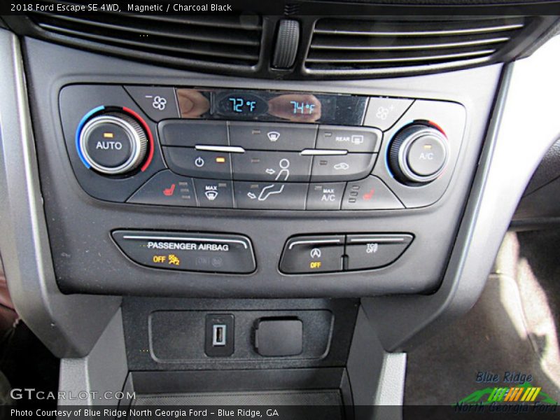 Magnetic / Charcoal Black 2018 Ford Escape SE 4WD