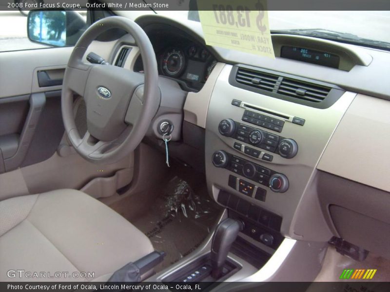 Oxford White / Medium Stone 2008 Ford Focus S Coupe