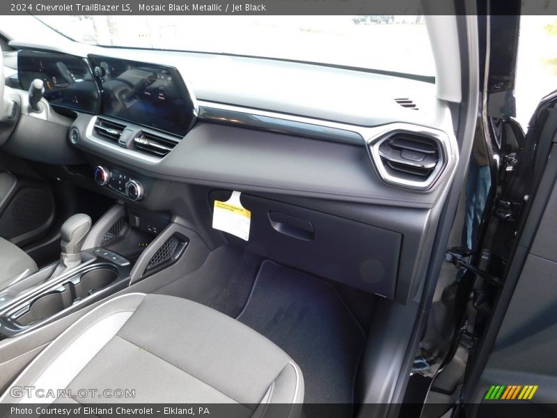 Mosaic Black Metallic / Jet Black 2024 Chevrolet TrailBlazer LS
