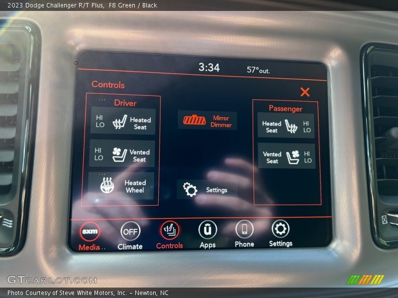Controls of 2023 Challenger R/T Plus