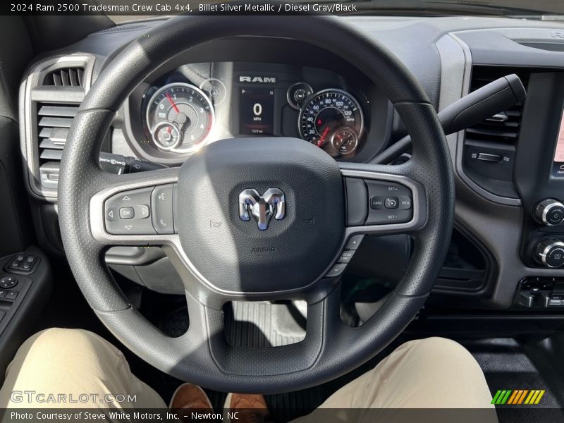  2024 2500 Tradesman Crew Cab 4x4 Steering Wheel