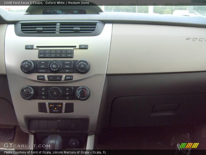Oxford White / Medium Stone 2008 Ford Focus S Coupe
