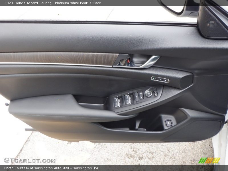 Door Panel of 2021 Accord Touring