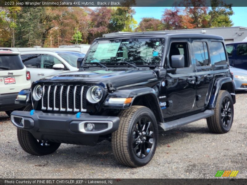 Front 3/4 View of 2023 Wrangler Unlimited Sahara 4XE Hybrid