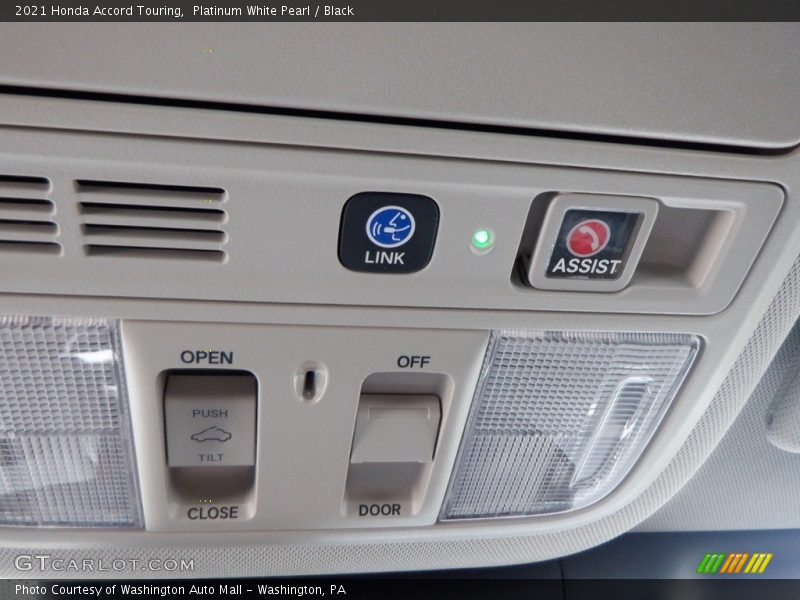 Platinum White Pearl / Black 2021 Honda Accord Touring