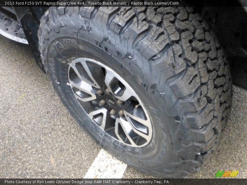 Tuxedo Black Metallic / Raptor Black Leather/Cloth 2013 Ford F150 SVT Raptor SuperCrew 4x4