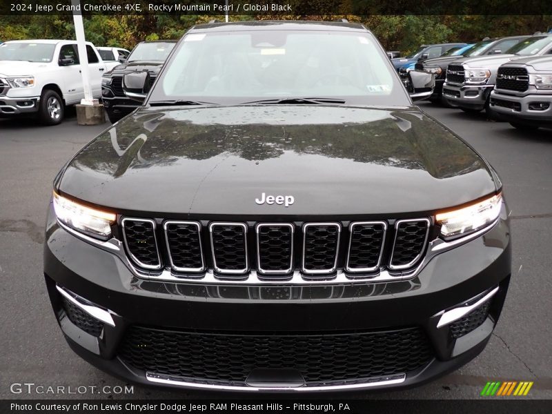 Rocky Mountain Pearl / Global Black 2024 Jeep Grand Cherokee 4XE
