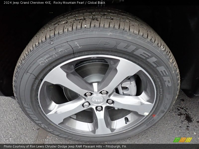 Rocky Mountain Pearl / Global Black 2024 Jeep Grand Cherokee 4XE