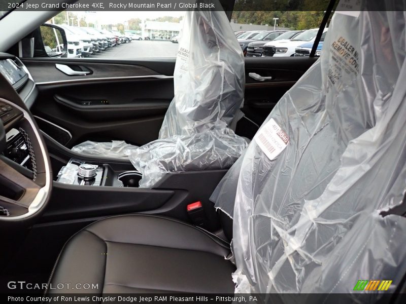 Rocky Mountain Pearl / Global Black 2024 Jeep Grand Cherokee 4XE