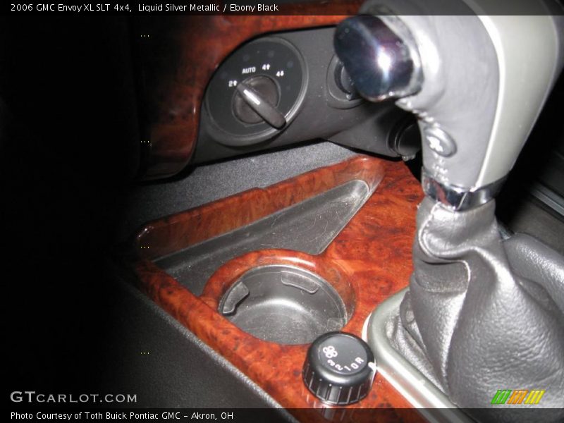 Liquid Silver Metallic / Ebony Black 2006 GMC Envoy XL SLT 4x4