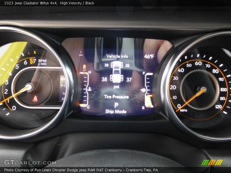 High Velocity / Black 2023 Jeep Gladiator Willys 4x4