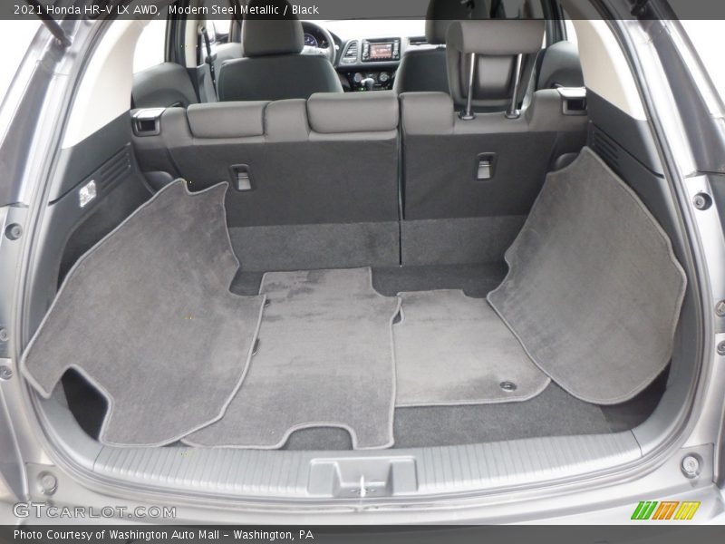  2021 HR-V LX AWD Trunk