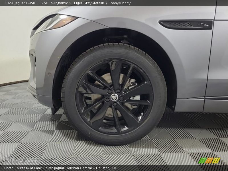Eiger Gray Metallic / Ebony/Ebony 2024 Jaguar F-PACE P250 R-Dynamic S