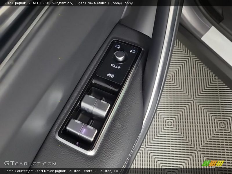 Eiger Gray Metallic / Ebony/Ebony 2024 Jaguar F-PACE P250 R-Dynamic S