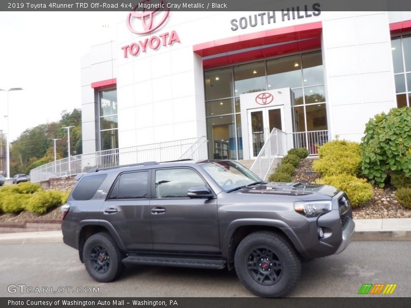 Magnetic Gray Metallic / Black 2019 Toyota 4Runner TRD Off-Road 4x4