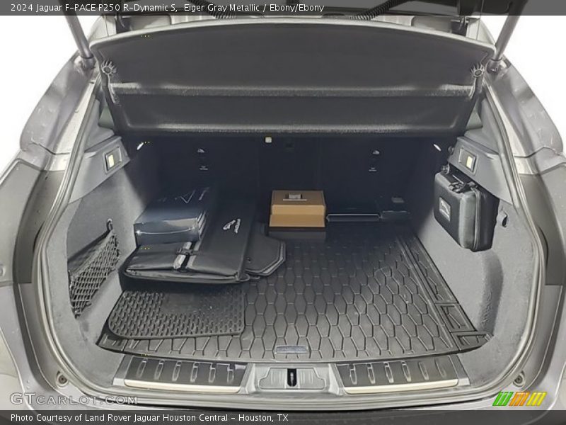 Eiger Gray Metallic / Ebony/Ebony 2024 Jaguar F-PACE P250 R-Dynamic S