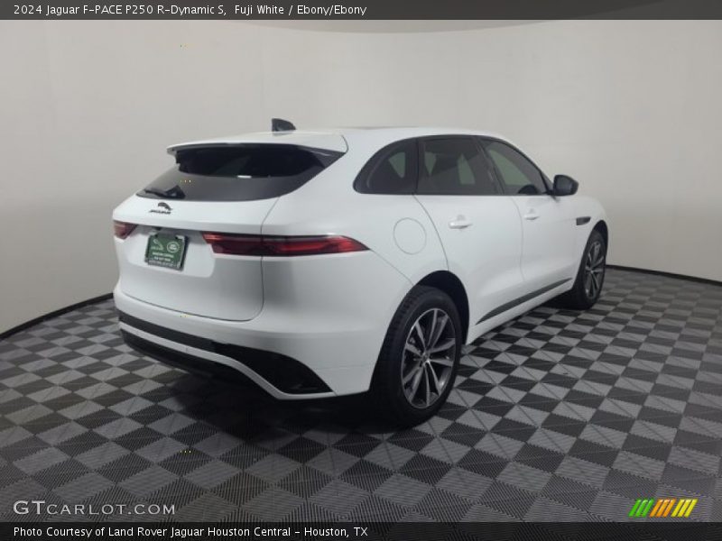 Fuji White / Ebony/Ebony 2024 Jaguar F-PACE P250 R-Dynamic S