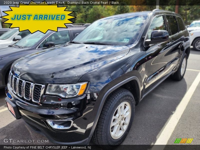 Diamond Black Crystal Pearl / Black 2020 Jeep Grand Cherokee Laredo E 4x4