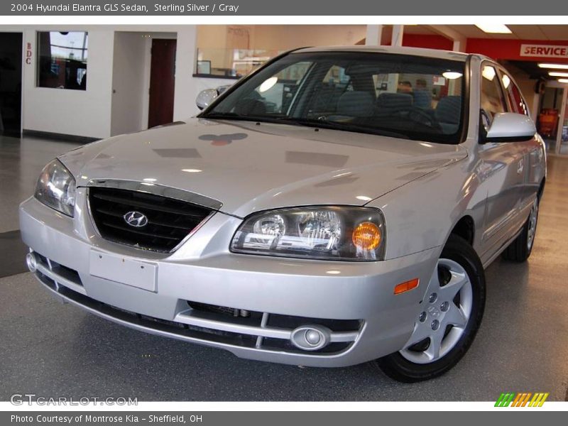 Sterling Silver / Gray 2004 Hyundai Elantra GLS Sedan