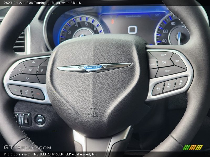  2023 300 Touring L Steering Wheel