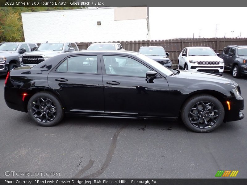  2023 300 Touring L AWD Gloss Black