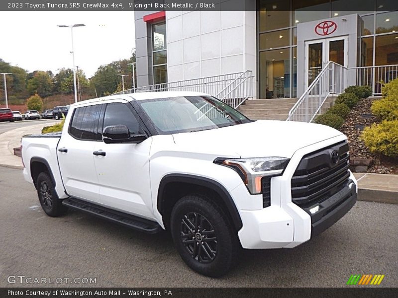 Front 3/4 View of 2023 Tundra SR5 CrewMax 4x4