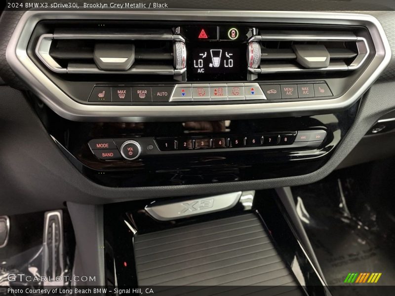Controls of 2024 X3 sDrive30i