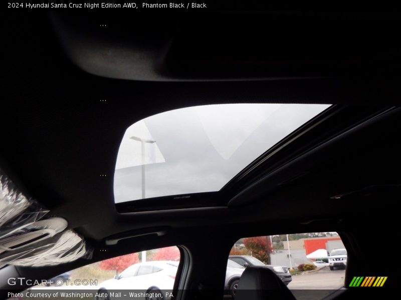 Sunroof of 2024 Santa Cruz Night Edition AWD