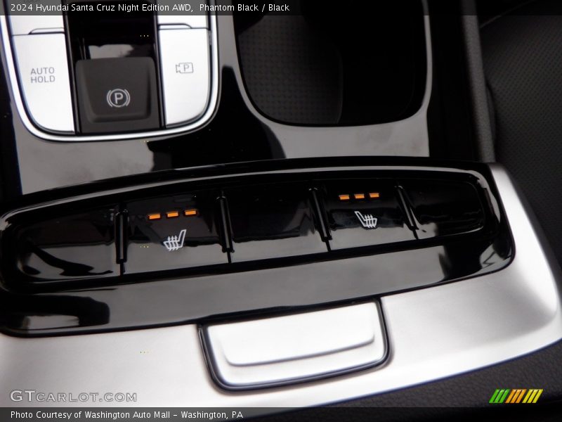 Controls of 2024 Santa Cruz Night Edition AWD