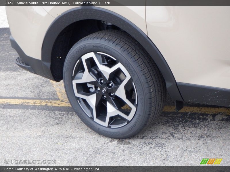  2024 Santa Cruz Limited AWD Wheel