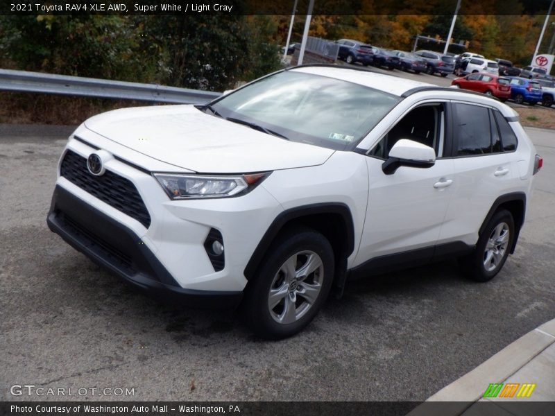 Super White / Light Gray 2021 Toyota RAV4 XLE AWD
