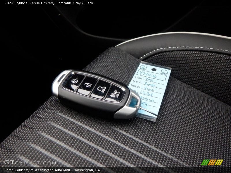 Ecotronic Gray / Black 2024 Hyundai Venue Limited