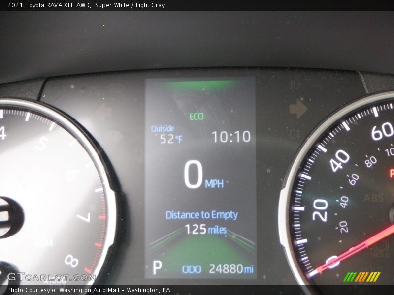 Super White / Light Gray 2021 Toyota RAV4 XLE AWD