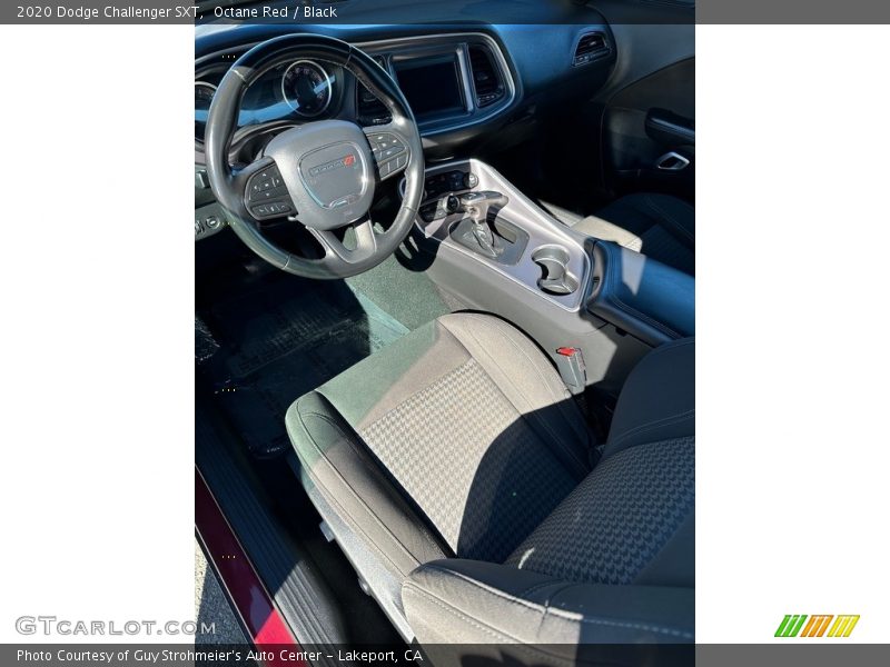 Octane Red / Black 2020 Dodge Challenger SXT