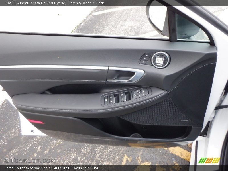 Door Panel of 2023 Sonata Limited Hybrid