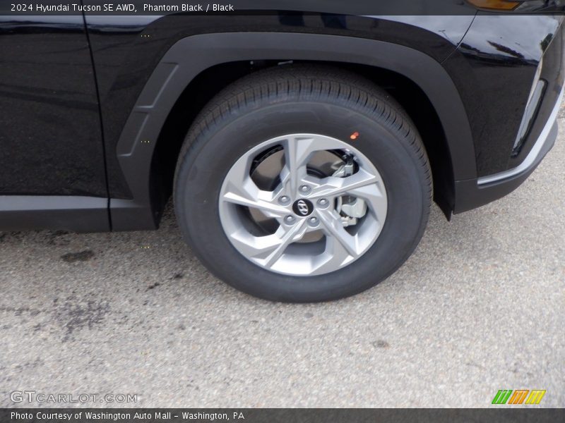Phantom Black / Black 2024 Hyundai Tucson SE AWD
