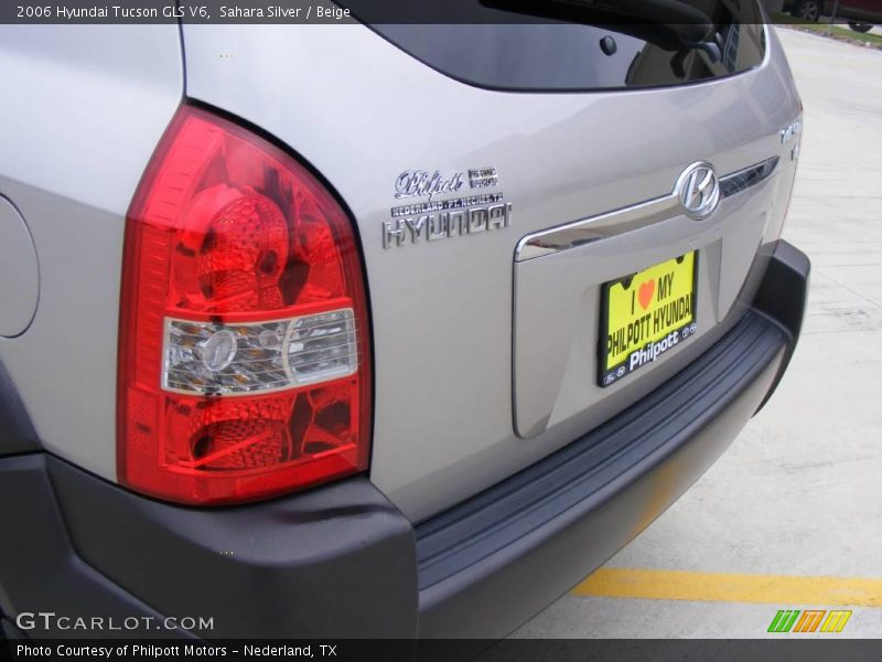 Sahara Silver / Beige 2006 Hyundai Tucson GLS V6