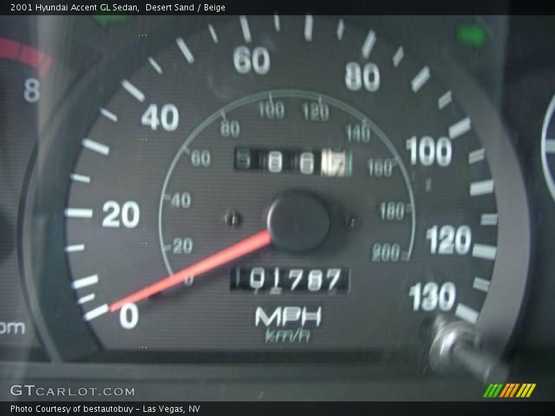 Desert Sand / Beige 2001 Hyundai Accent GL Sedan