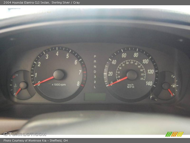Sterling Silver / Gray 2004 Hyundai Elantra GLS Sedan