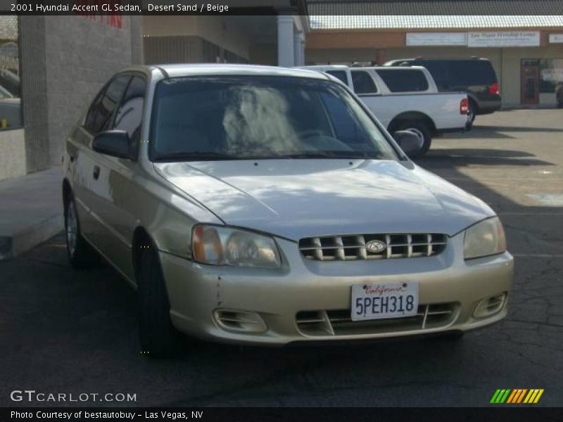 Desert Sand / Beige 2001 Hyundai Accent GL Sedan