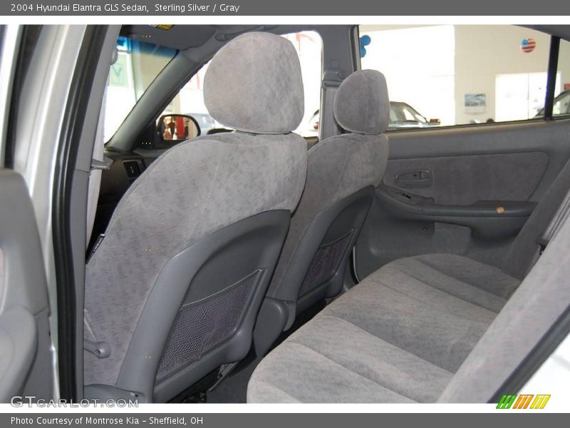 Sterling Silver / Gray 2004 Hyundai Elantra GLS Sedan