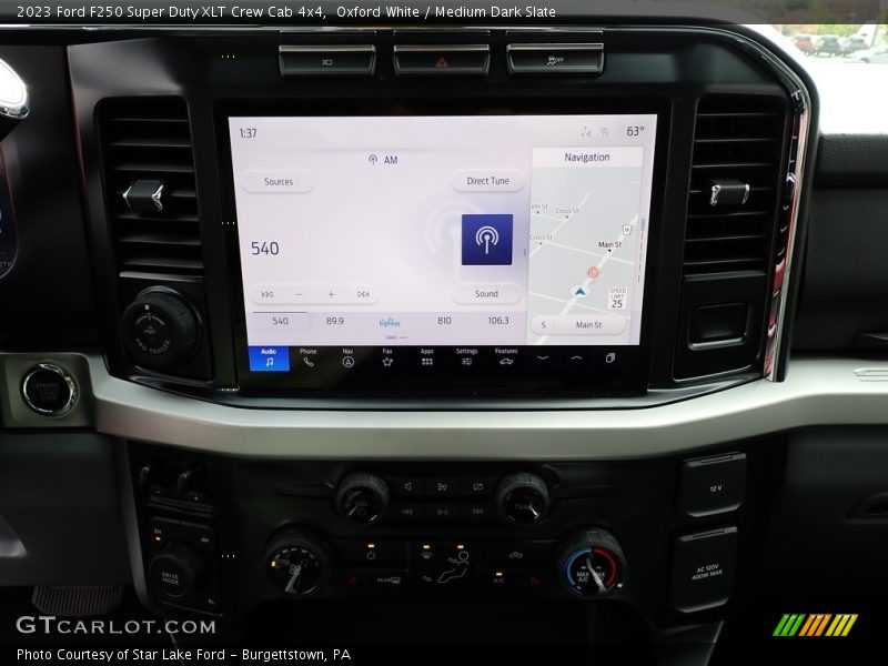 Controls of 2023 F250 Super Duty XLT Crew Cab 4x4