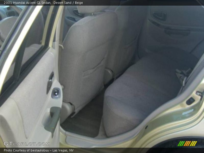 Desert Sand / Beige 2001 Hyundai Accent GL Sedan