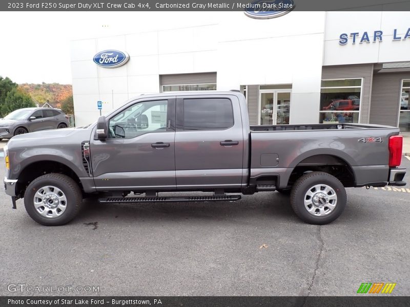  2023 F250 Super Duty XLT Crew Cab 4x4 Carbonized Gray Metallic